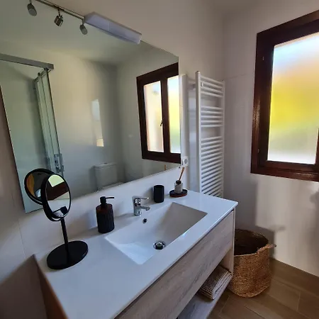 Holiday home En Sanxenxo, Encima De La Playa Canelas