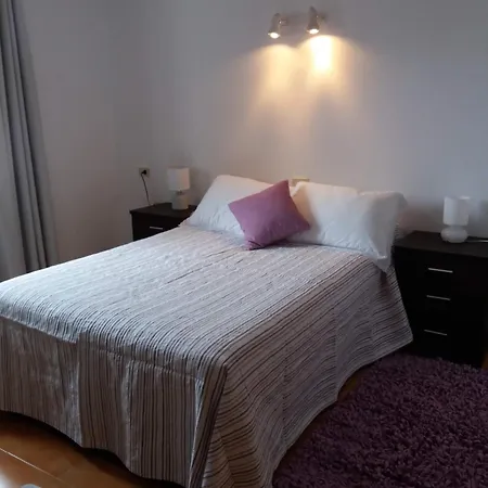 En Sanxenxo, Encima De La Playa Canelas Tatil Evi Sanxenxo