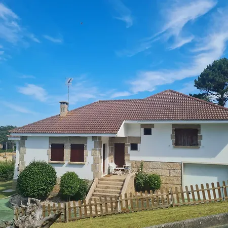 Сasa de vacaciones En Sanxenxo, Encima De La Playa Canelas *