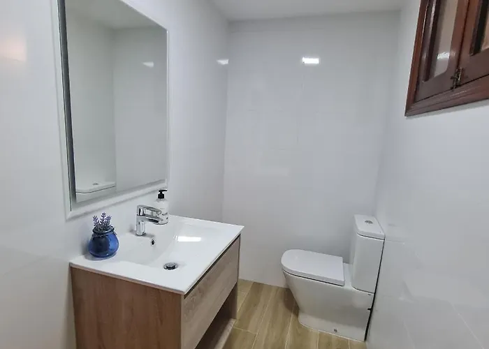 En Sanxenxo, En Playa Canelas *