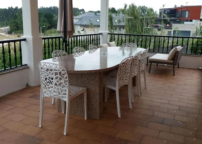 En Sanxenxo, En Playa Canelas