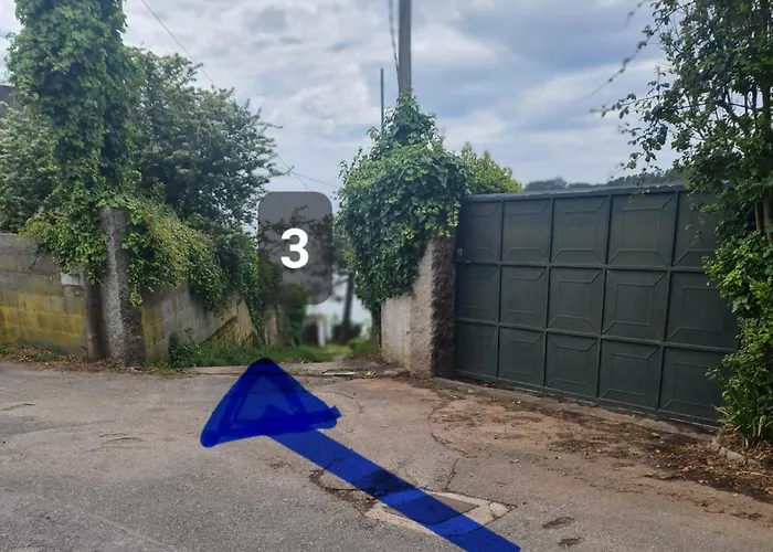 En Sanxenxo, En Playa Canelas *