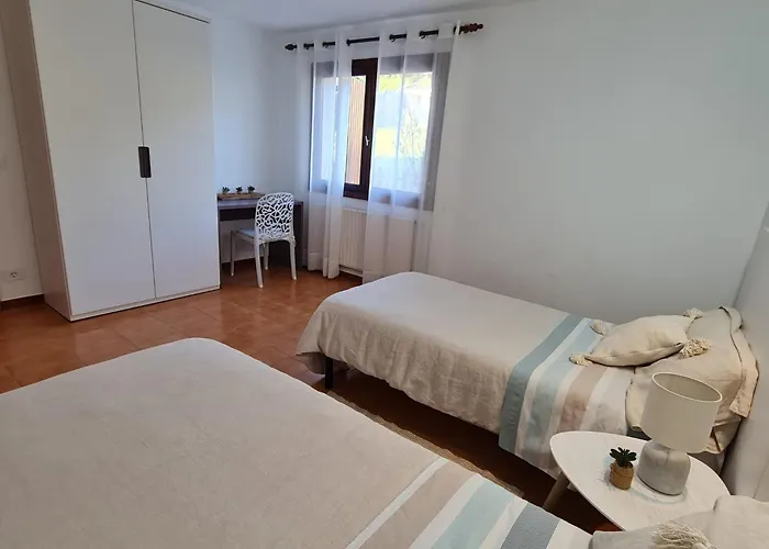 En Sanxenxo, En Playa Canelas